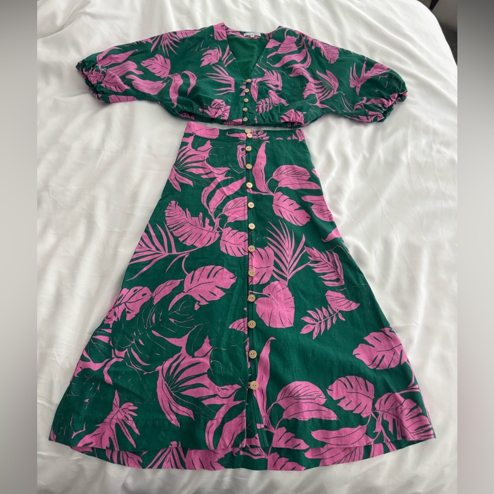 Maison d’Amelie linen blend green and pink midi skirt and cropped top set